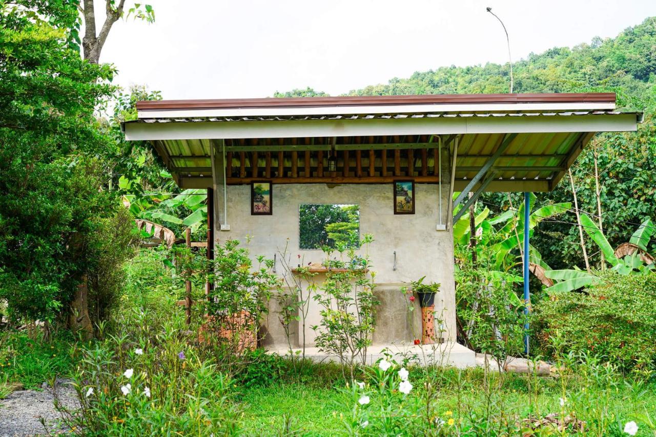True Nature Chiang Mai - Yoga & Meditation Homestay Retreat Eksteriør bilde